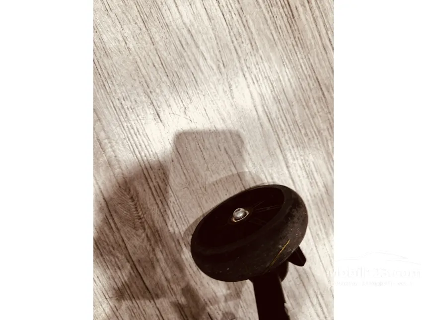 2023 Bentley Bentayga Hybrid SUV